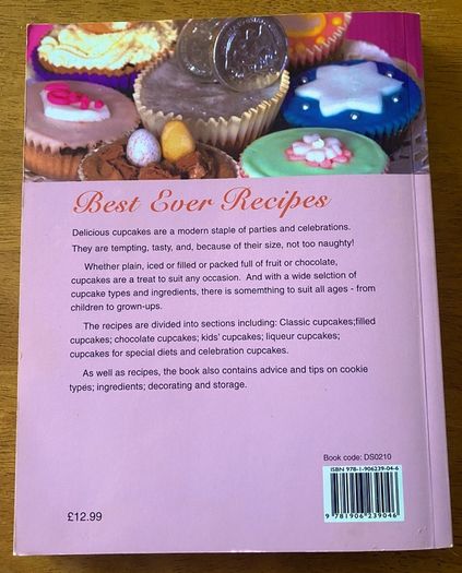 Best Ever Recipes Cupcakes by Phoebe Gibb
