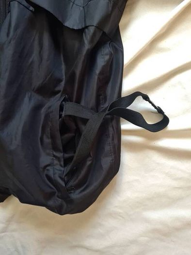 A.P O'brien Racing breeze up yard jacket Size large Pit to pit 23" Hooded in like new condition