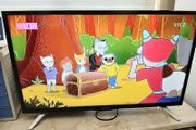 Sharp 32 inch hdmi Saorview tv with dvd built in.