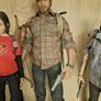 last of us Ellie and Joel hot toys cctoys Image 3