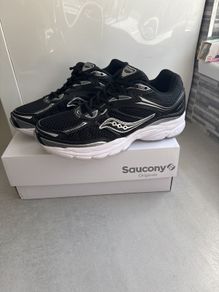 Saucony Men's size 10