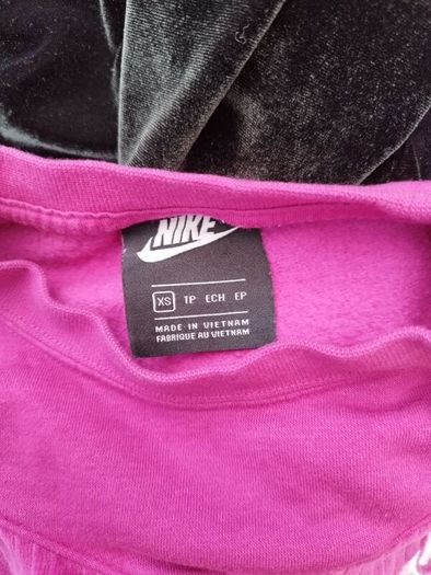 women hoodies and trousers