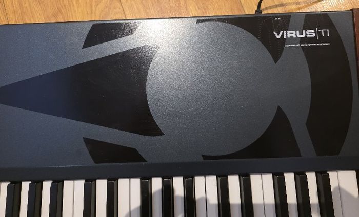Access Virus TI Keyboard