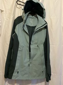 ladies rain jacket waterproof hooded windbreaker