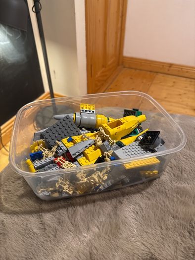 Lego Parts and Droids