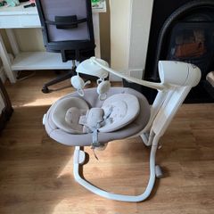joie swivel swing