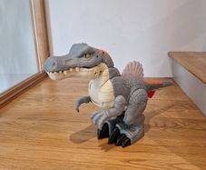 Fisher-Price Imaginext Jurassic World Ultra Snap Spinosaurus