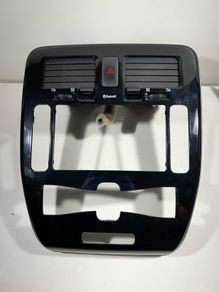 Dash Board Central Panel Console Air Vents For Nissan Leaf 2015 A1l1b510g