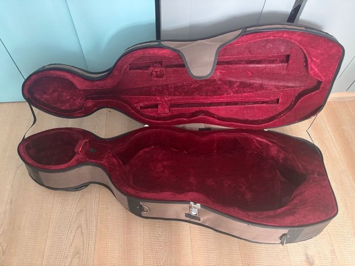 Hard Cello Case for 1/2 size