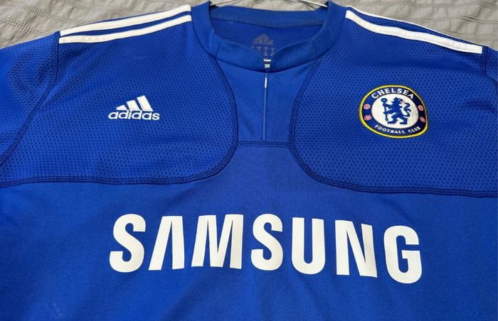 3 Chelsea Jerseys