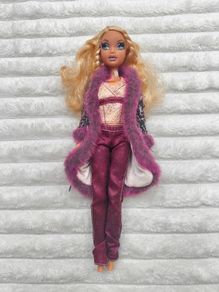 Mattel Barbie My Scene Goes Hollywood Doll Used Please see photos