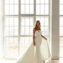 Wedding dress Image 4