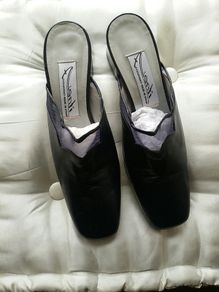 Navy Mule sliders NEW size 36 1/2