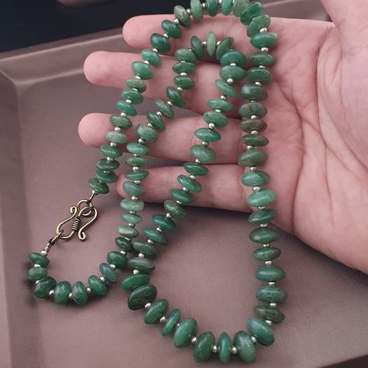 Vintage Tire Shape Jade Beaded Necklace