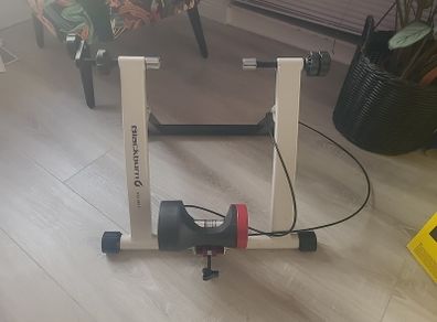 BIKE Indoor turbo trainer