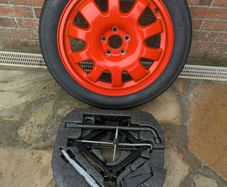 Jaguar XF (X250) Space Saver Wheel and Tools