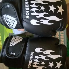 Kids Boxing gloves age 8-10