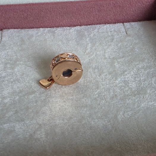 Pandora rose gold Infinite hearts sparkling dangling clip charm ,two small signs of the back but not visible