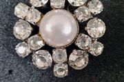 Pearl/Diamonte Brooch (Vintage)