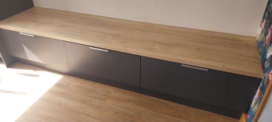 Fitted Kitchen Bench / Drawers