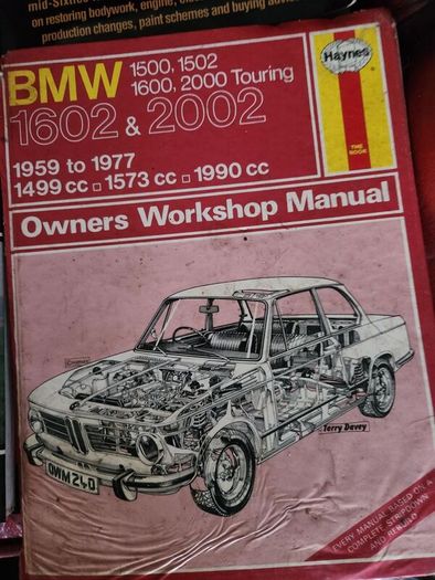 E10 Bmw books