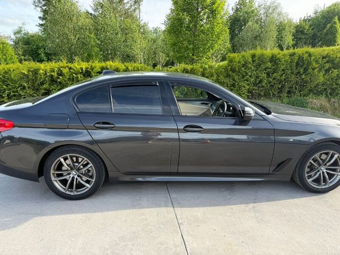 BMW 5-Series 2020