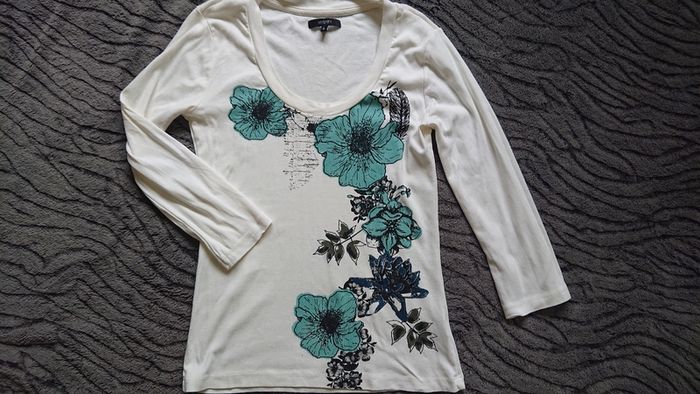 White Top  Size 8-12