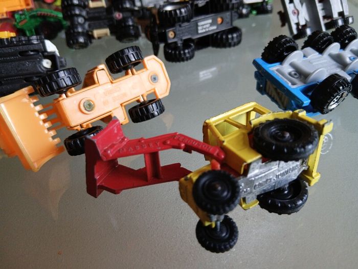 20 Construction And Farm Toy Cars