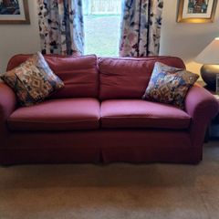 2 Sofas