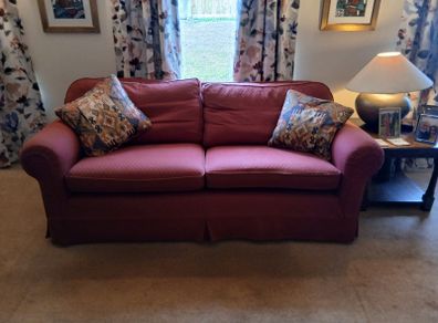 2 Sofas