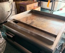 Heavy-Duty Commercial Electric Griddle / Flat Top Grill