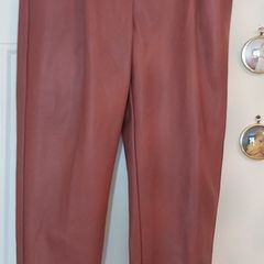 Ladies trousers..leatherlike