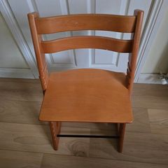 Stokke Tripp Trapp chairs x2