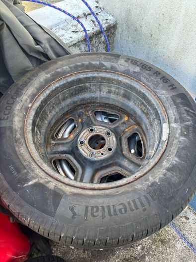 4 x Continental EcoContact 6 Tyres 215/65 R16