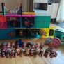 Lol Dolls, Lol Dollhouse And Cafe Bundle Image 6