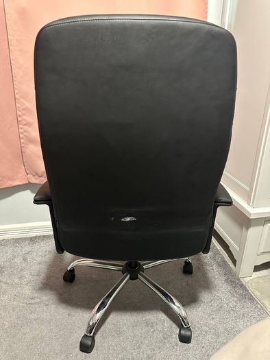 Computer chair
