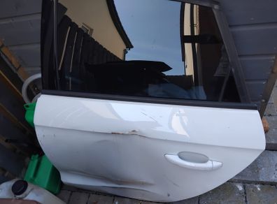 Audi A1 2015 N/S rear door