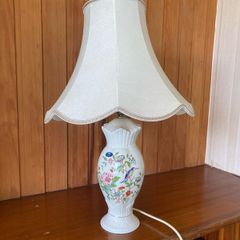 Aynsley Lamp with shade