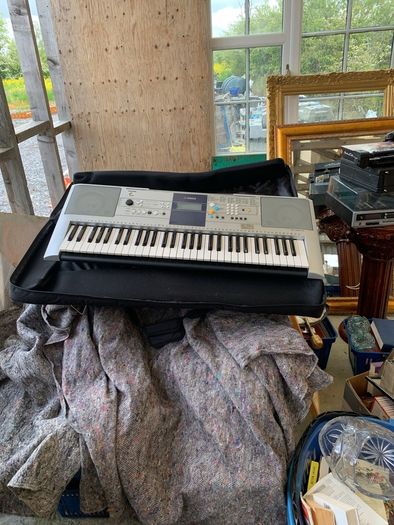 Yamaha piano