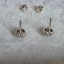 Pandora elevated heart stud earrings very good condition Image 5