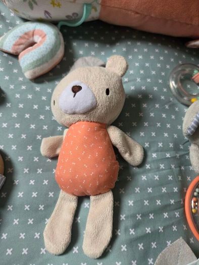 Tummy Time Mat (Ingenuity) + free tummy time piano + Large Tummy Time pillow with toys