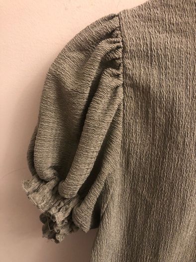 Green top (size 10-12)