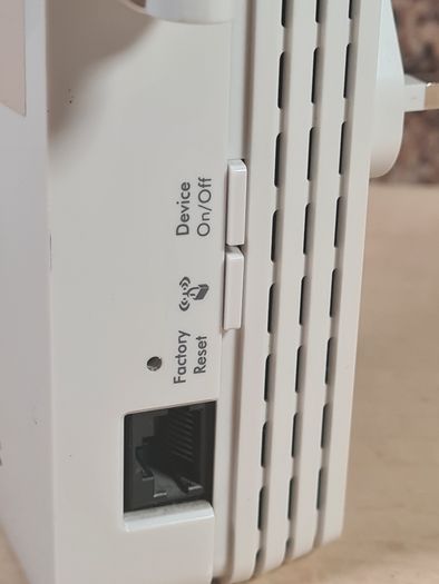 NETGEAR WN3000RP wifi booster range extender internet router modem