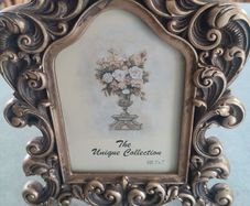 GOLD Resin Photo Frame.