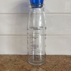 Salad Dressing Shaker (with Recipes)