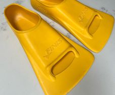 Finis Zoomer Fins