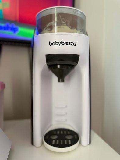 Baby Brezza Formula Pro Advanced Great condition / Good price