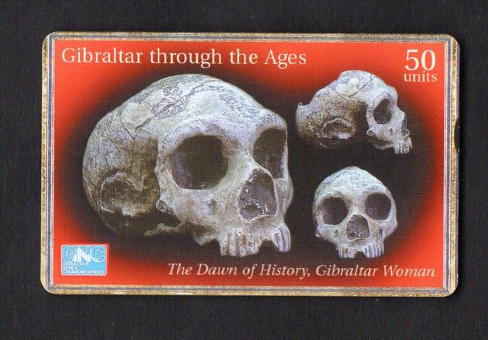 1999 Gibraltar 50 unit Dawn Of History , Bibraltar Woman (showing skulls) (Gemplus - GEM5 (Red)) Phonecard