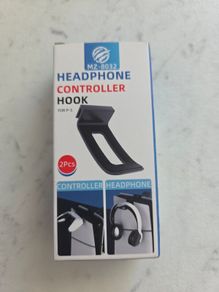 Headphone/Controller hook