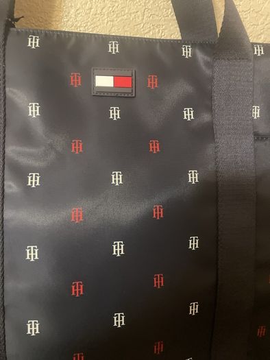 Tommy Hilfiger large tote bag